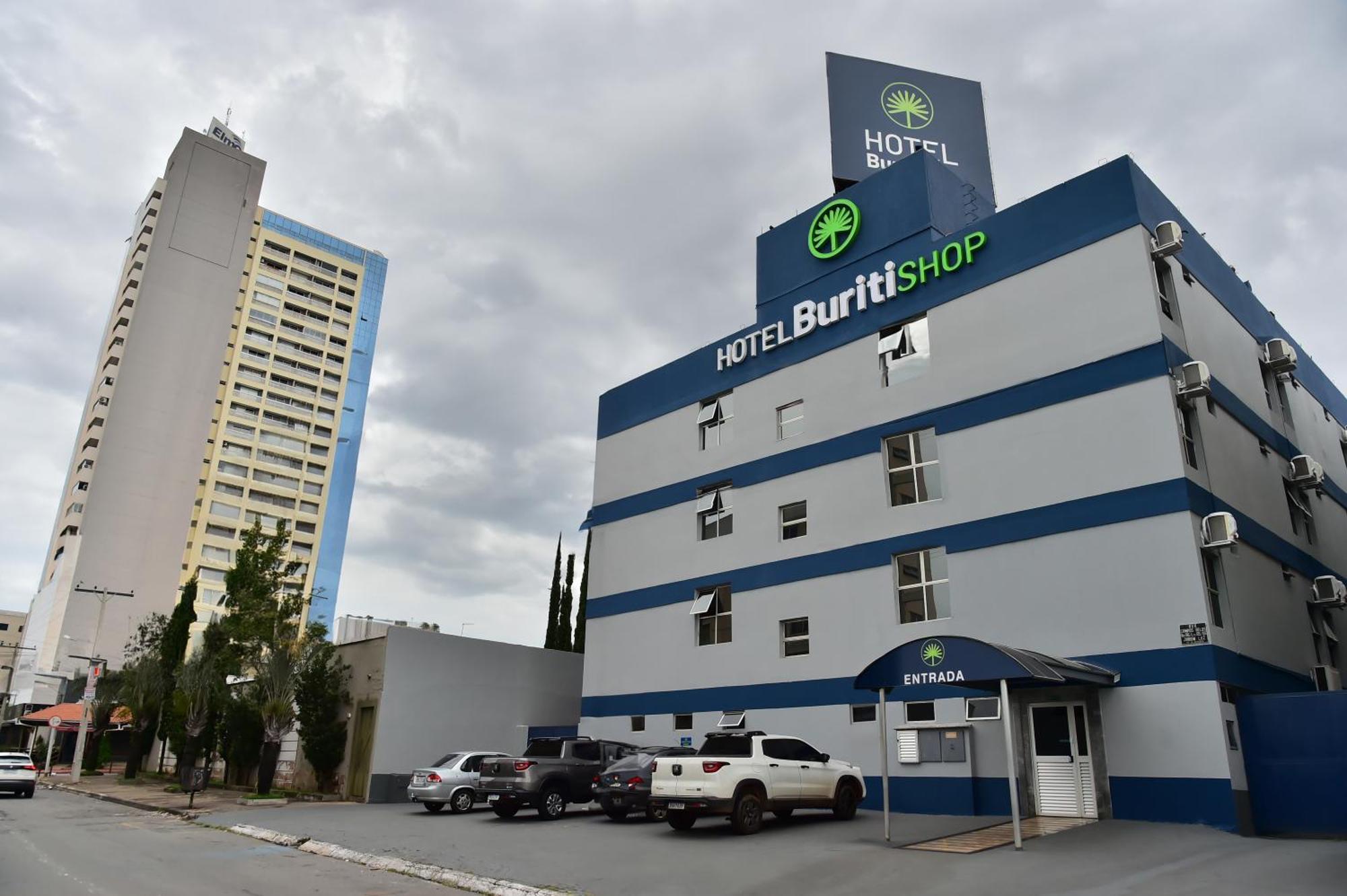 Hotel Buriti Stop (Adults Only) กัวยาเนีย ภายนอก รูปภาพ